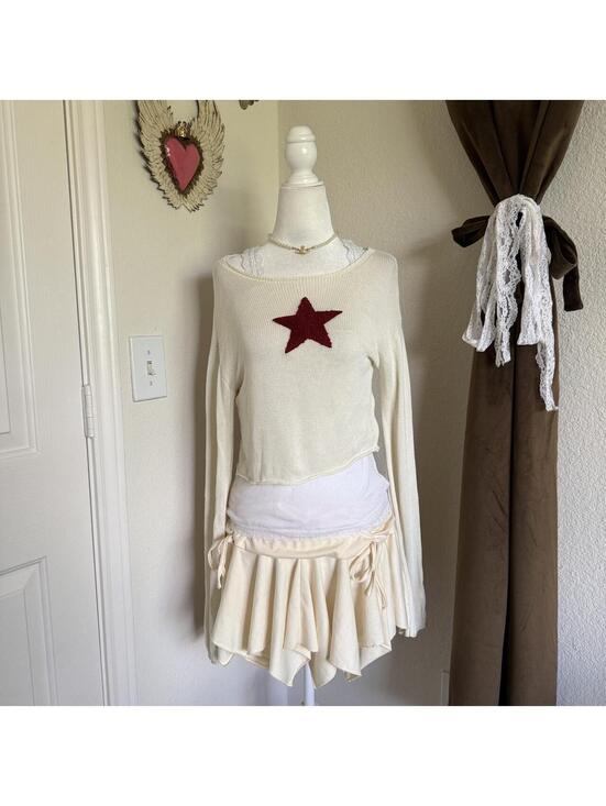 Sweaters - Y2K Star Detail Cropped Cotton Sweater Rolled Hem Women's L Beige Kawaii Grunge